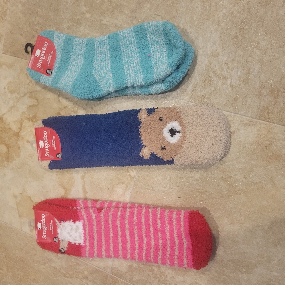 Womans Size 7.5 Trail/Walking/Running Shoes plus - Picture 15 of 15